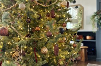 Our Moody, Jewel-Toned Christmas Tree With Spray Paint | Thrifty Decor Chick