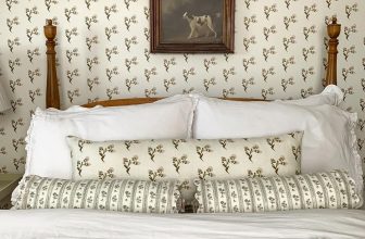 5 Cozy Floral Sample Scroll Stoppers