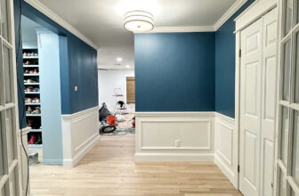 The Bedroom Foyer Has Color!