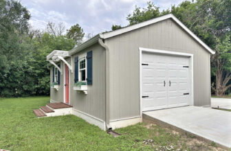 My Easy Half-Hour Garage Door Makeover (And Landscaping Question)