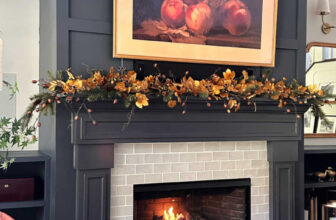Our Full and Beautiful Fall Mantel {Free From the Yard!} | Thrifty Decor Chick